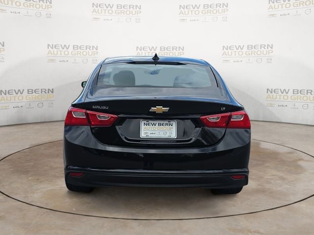 2025 Chevrolet Malibu — interior view
