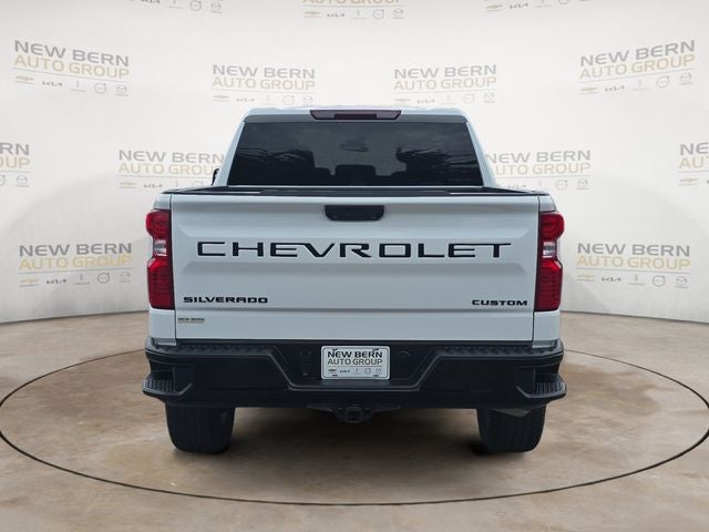 2024 Chevrolet Silverado 1500 — interior view