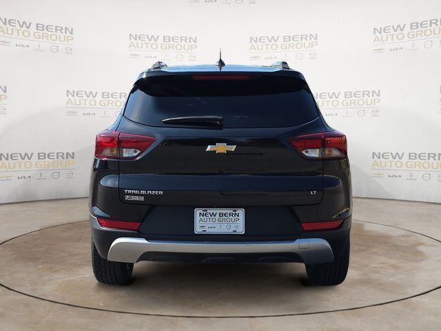 2023 Chevrolet TrailBlazer — interior view