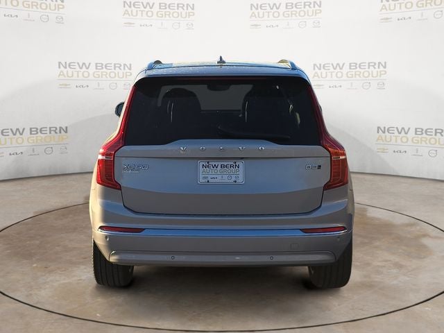 2025 Volvo XC90 — interior view